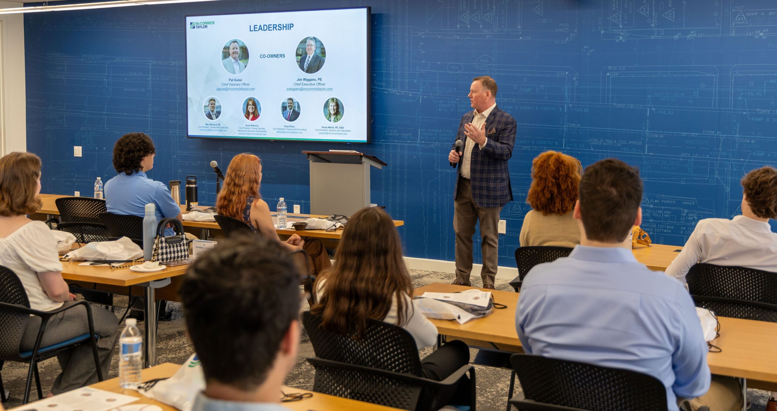 Our CVO, Pat Guise, speaks with interns in our Philadelphia headquarters.