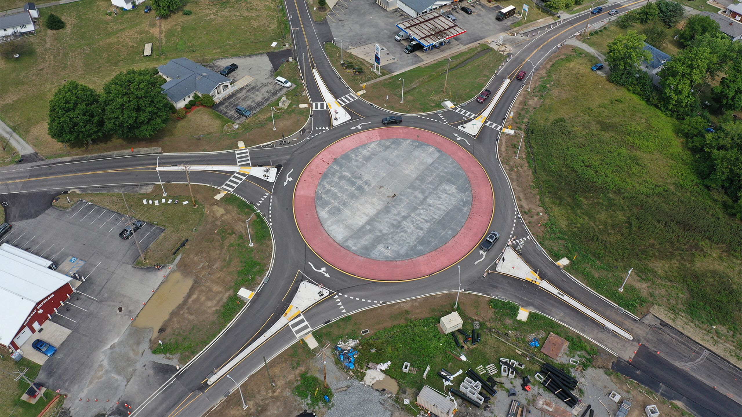 Route 981/Route 2021/Route 2027 (Norvelt) elliptical Roundabout